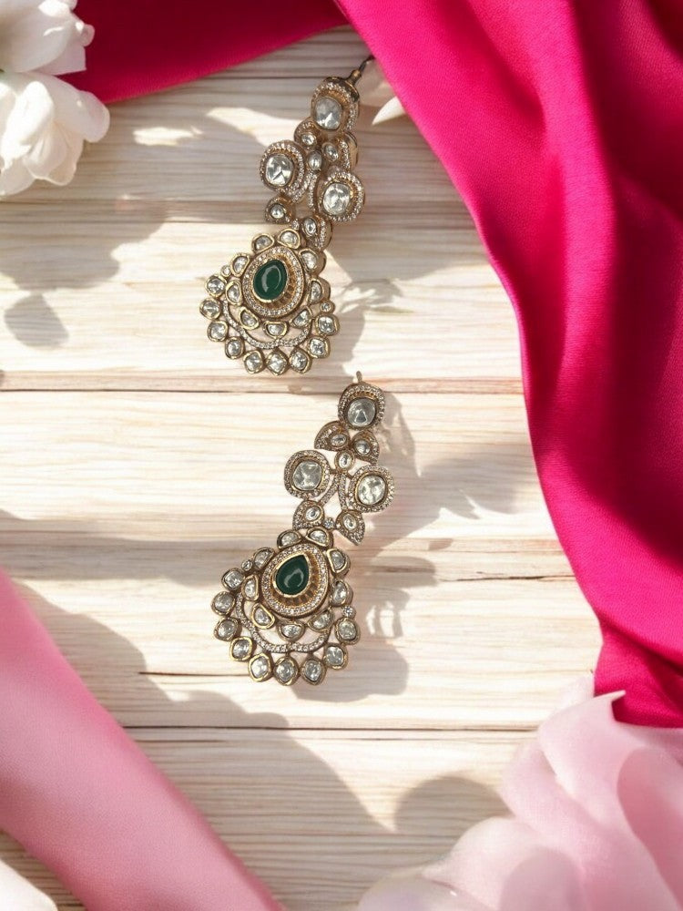 Emerald Gold Meher Dangler