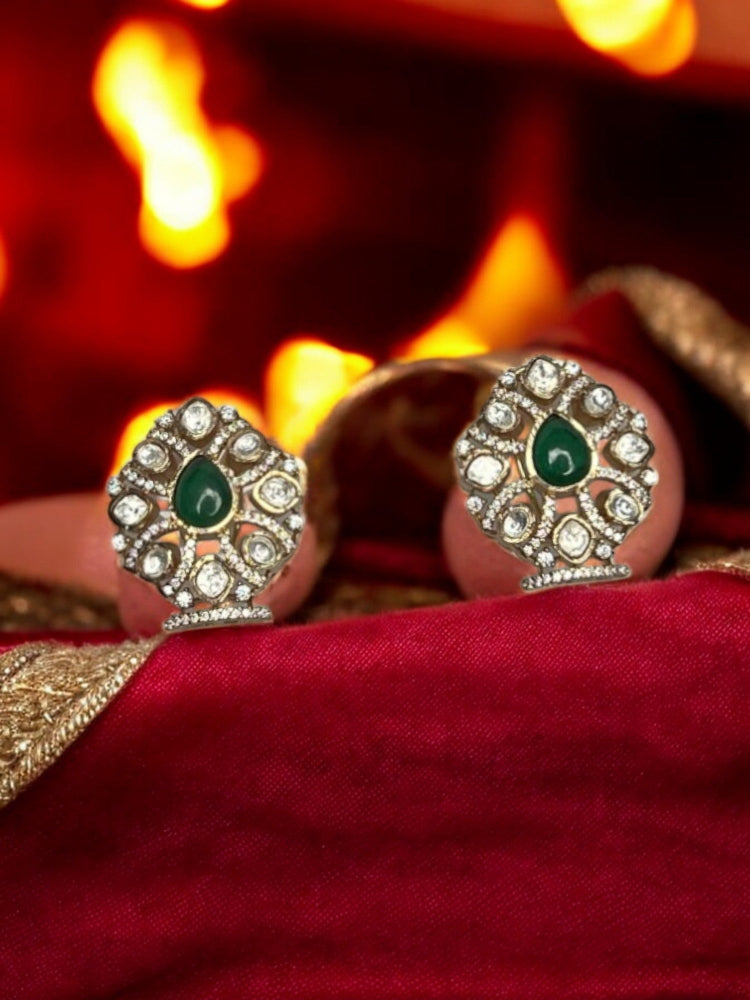 Emerald Reeti Studs