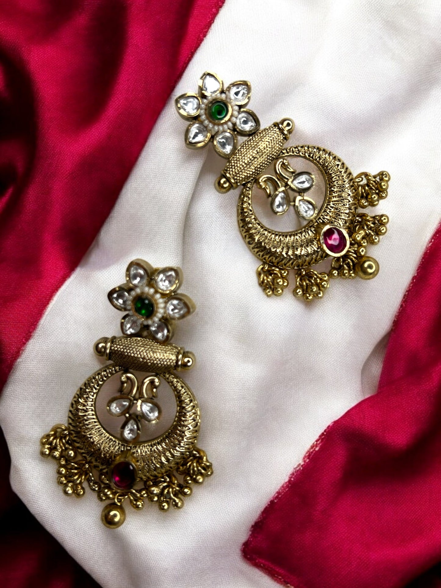 Golden Arunima Dangler