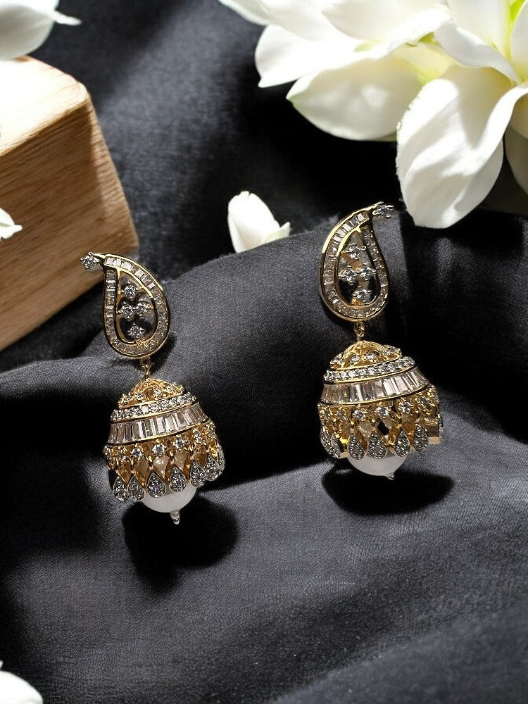 Golden Kamya Jhumka Earrings