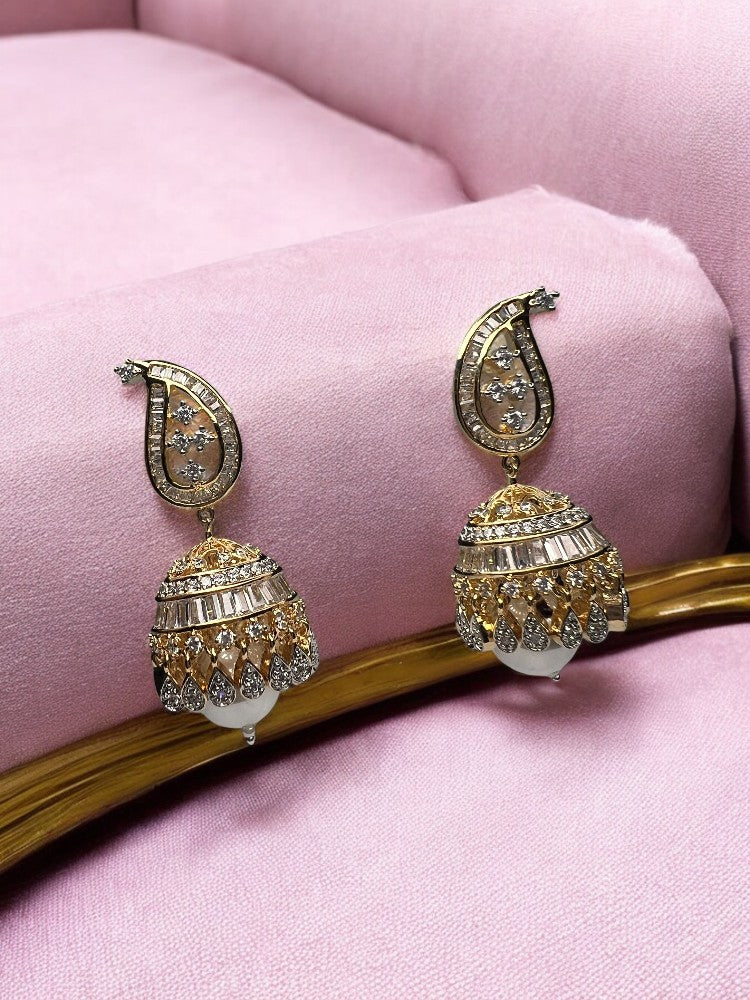 Golden Kamya Jhumka Earrings