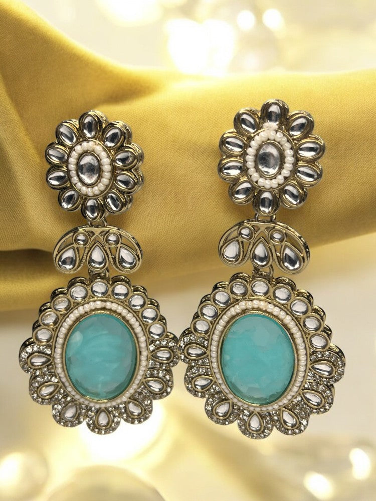 Torquoise Mahira Dangler