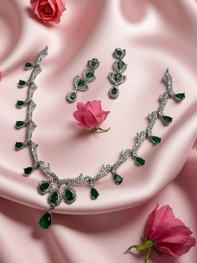 Green Silver Indira AD Necklace Set