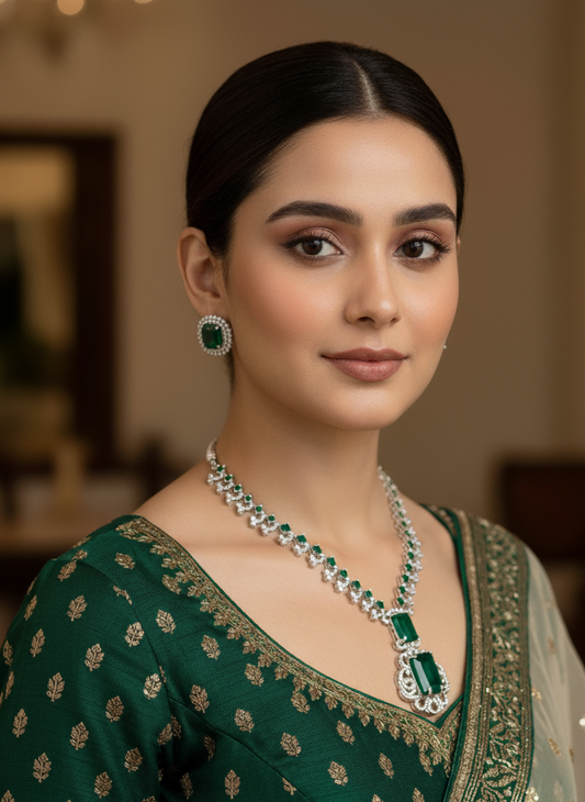 Emerald necklace set