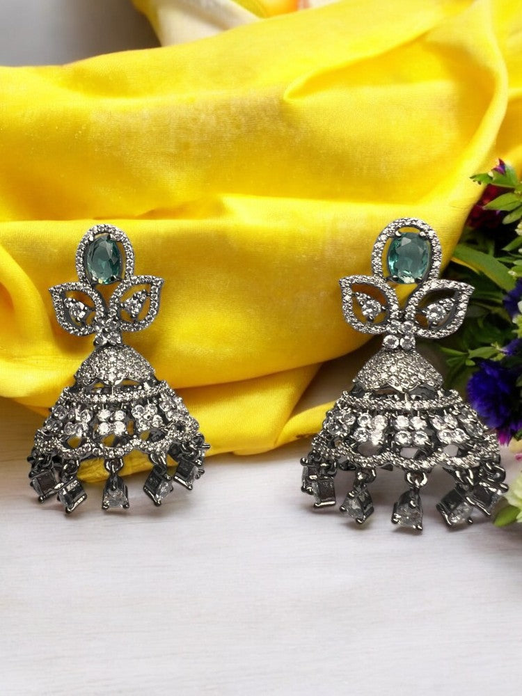 Parnil Emerald Siya Jhumka Earrings – Parnil Jewels