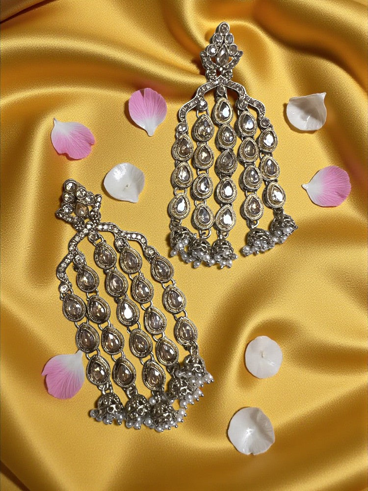Golden Pihu Dangler Earrings