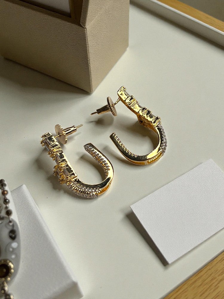 Golden Prisha Stud Earrings