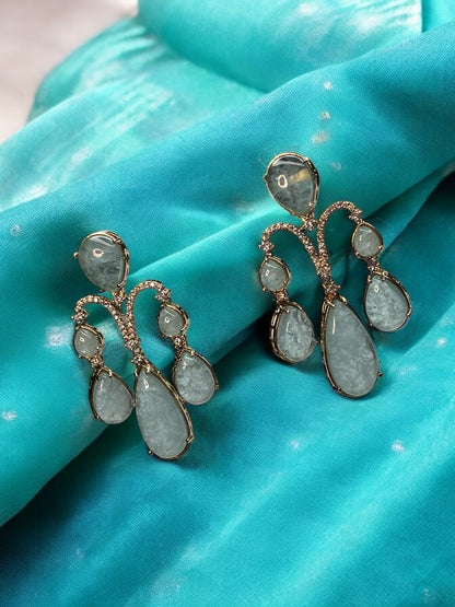 Sea Blue Ultimate Dangler