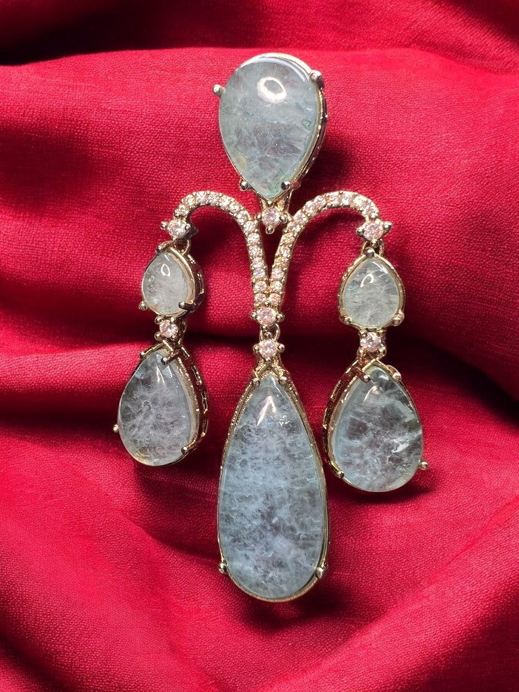 Sea Blue Ultimate Dangler