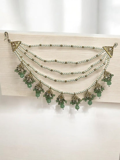 Jhumki Earrings with Maangtikka