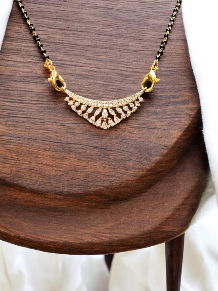 Parnil Pratiksha Mangalsutra with Studs – Parnil Jewels