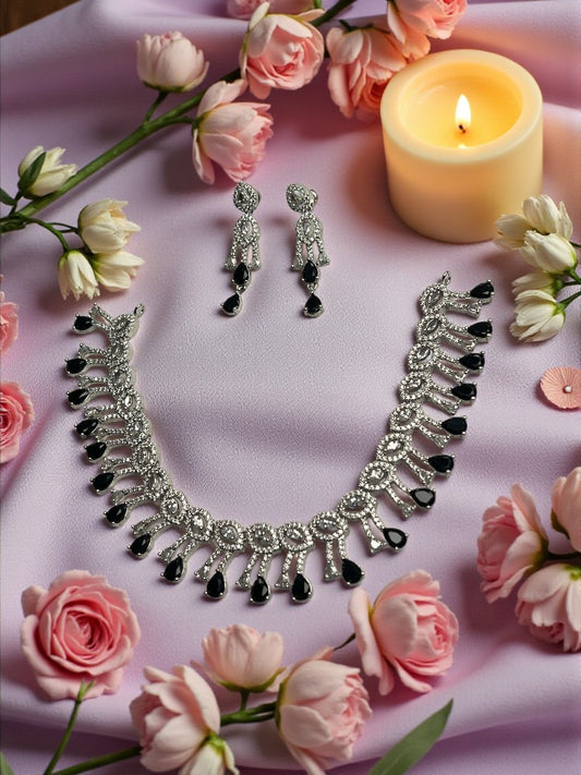 Black Silver Aishani Necklace Set